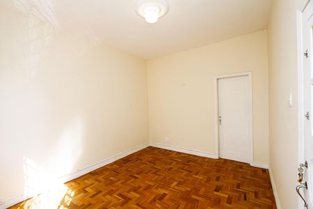 Apartamento para alugar com 60m², 2 quartos e sem vagaSala