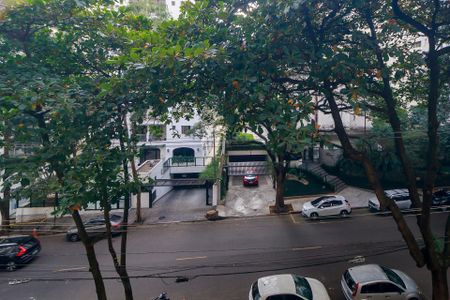 Sala - Vista de apartamento para alugar com 3 quartos, 200m² em Campo Belo, São Paulo