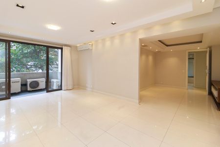 Apartamento para alugar com 3 quartos, 200m² em Campo Belo, São Paulo