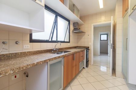 Cozinha de apartamento para alugar com 3 quartos, 200m² em Campo Belo, São Paulo