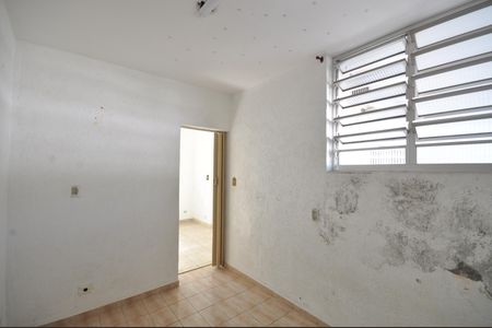Quarto 2 de casa para alugar com 2 quartos, 70m² em Horto Florestal, São Paulo