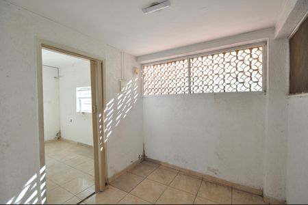Casa para alugar com 70m², 2 quartos e sem vagaHall