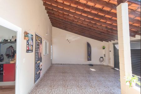 Casa 2- Garagem de casa à venda com 2 quartos, 385m² em Jardim Planalto de Viracopos, Campinas