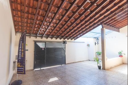 Casa 2- Garagem de casa à venda com 2 quartos, 385m² em Jardim Planalto de Viracopos, Campinas