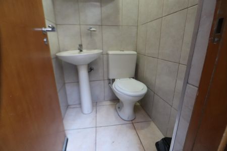 Lavabo Área Gourmet de casa à venda com 3 quartos, 70m² em Conjunto Residencial Sitio Oratorio, São Paulo