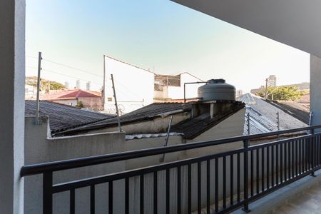 Vista da sala de apartamento para alugar com 2 quartos, 45m² em Vila Vitorio Mazzei, São Paulo