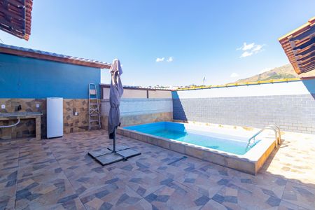 Apartamento para alugar com 140m², 3 quartos e sem vaga Apartamento para alugar com 140m², 3 quartos e sem vagaPiscina