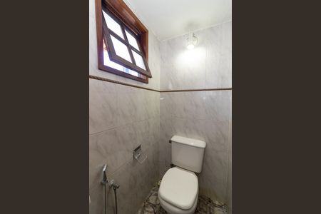 Apartamento para alugar com 140m², 3 quartos e sem vaga Apartamento para alugar com 140m², 3 quartos e sem vagaBanheiro