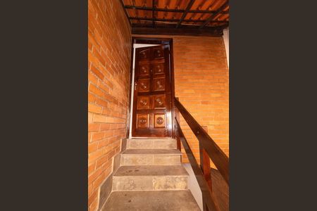 Apartamento para alugar com 140m², 3 quartos e sem vaga Apartamento para alugar com 140m², 3 quartos e sem vagaEntrada