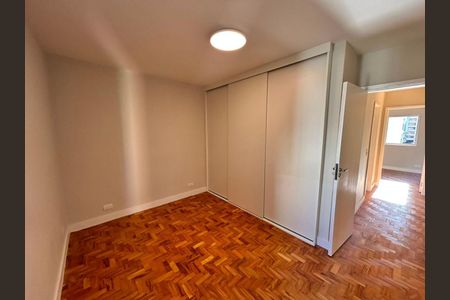 Apartamento à venda com 3 quartos, 98m² em Indianópolis, São Paulo