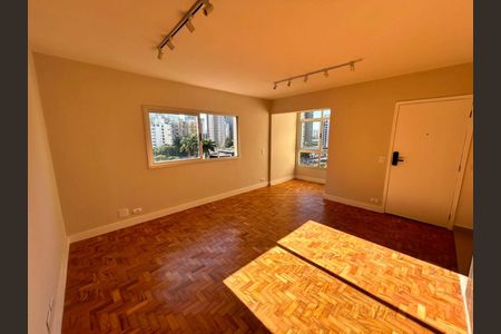 Apartamento à venda com 3 quartos, 98m² em Indianópolis, São Paulo