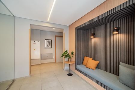 Apartamento para alugar com 34m², 2 quartos e sem vaga Apartamento para alugar com 34m², 2 quartos e sem vagaHall social