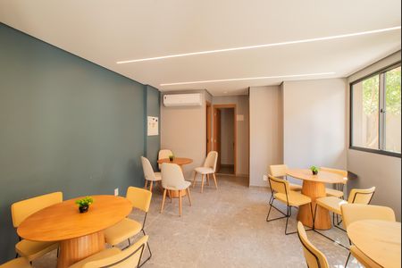 Apartamento para alugar com 34m², 2 quartos e sem vaga Apartamento para alugar com 34m², 2 quartos e sem vagaÁrea comum - Salão de festas