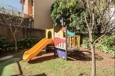 Apartamento para alugar com 34m², 2 quartos e sem vaga Apartamento para alugar com 34m², 2 quartos e sem vagaÁrea comum - Playground