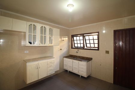 Casa para alugar com 124m², 2 quartos e 4 vagasCozinha