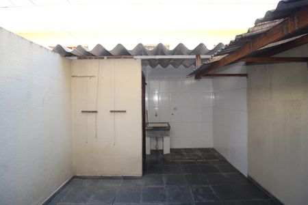 Casa para alugar com 124m², 2 quartos e 4 vagasÁrea de Serviço