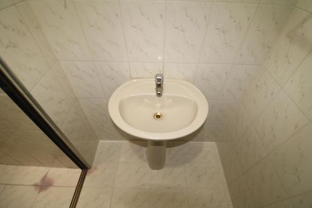 Casa para alugar com 124m², 2 quartos e 4 vagasBanheiro