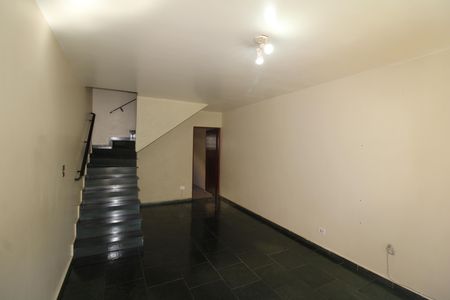 Casa para alugar com 124m², 2 quartos e 4 vagasSala