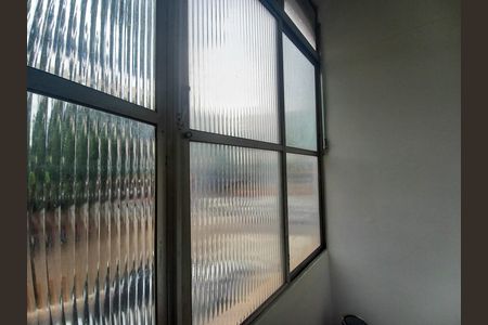 Apartamento à venda com 70m², 2 quartos e sem vaga Apartamento à venda com 70m², 2 quartos e sem vagaVaranda da Sala