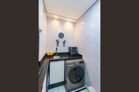 Área de Serviço de apartamento à venda com 2 quartos, 38m² em Jardim Analia Franco, São Paulo
