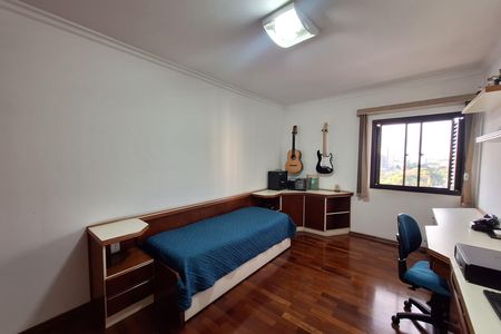 Apartamento para alugar com 136m², 3 quartos e 2 vagasQuarto 2