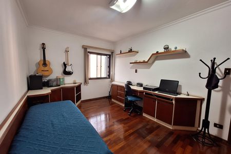 Apartamento para alugar com 136m², 3 quartos e 2 vagasQuarto 2