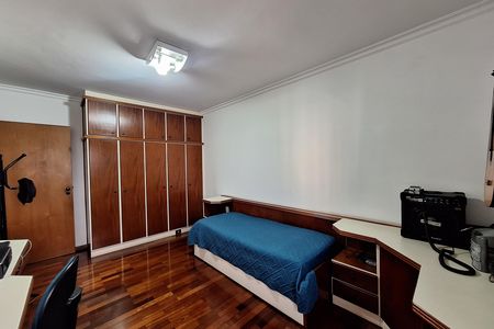 Apartamento para alugar com 136m², 3 quartos e 2 vagasQuarto 2