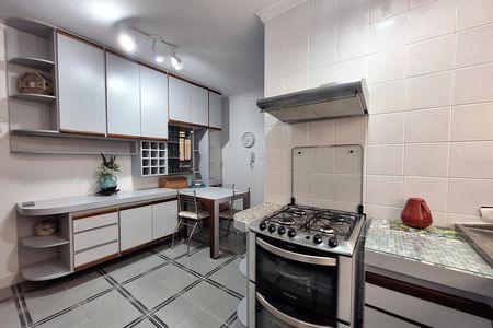 Cozinha de apartamento para alugar com 3 quartos, 136m² em Vila Bastos, Santo André