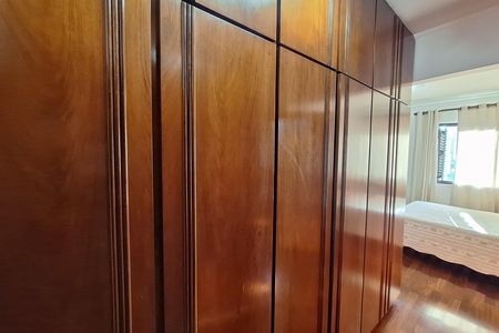 Apartamento para alugar com 136m², 3 quartos e 2 vagasCloset da suíte