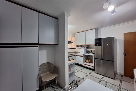Apartamento para alugar com 136m², 3 quartos e 2 vagasCozinha