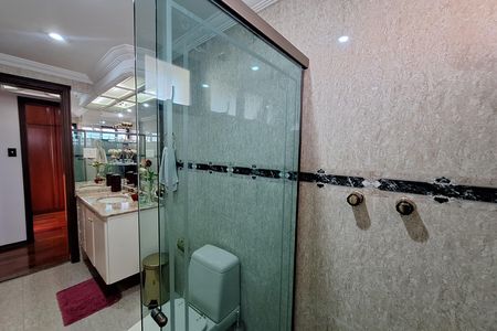 Apartamento para alugar com 136m², 3 quartos e 2 vagasBanheiro Corredor