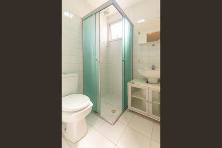 Banheiro de apartamento à venda com 2 quartos, 60m² em Vila Mafra, São Paulo