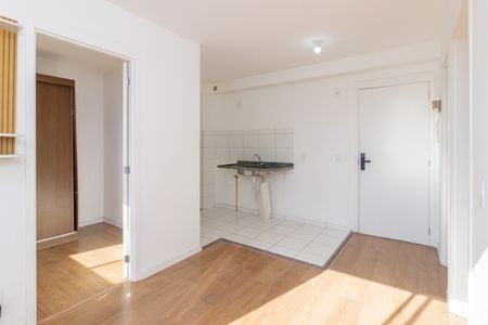 Apartamento para alugar com 34m², 2 quartos e sem vaga Apartamento para alugar com 34m², 2 quartos e sem vagaSala