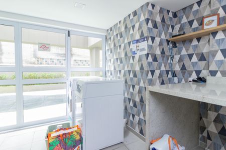 Apartamento para alugar com 34m², 2 quartos e sem vaga Apartamento para alugar com 34m², 2 quartos e sem vagaLavanderia