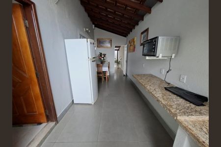 Casa para alugar com 180m², 3 quartos e 2 vagas