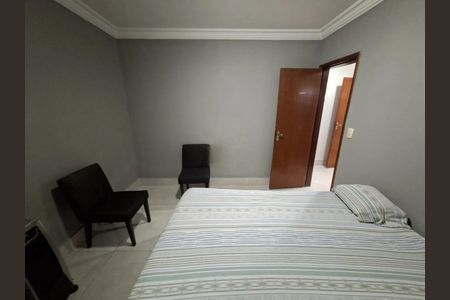 Casa para alugar com 3 quartos, 180m² em Umuarama, Uberlândia