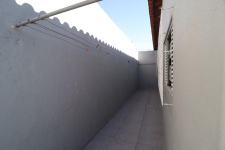 Área de Serviço de casa para alugar com 3 quartos, 180m² em Umuarama, Uberlândia