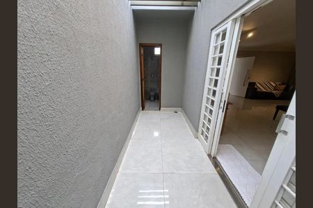 Casa para alugar com 180m², 3 quartos e 2 vagas