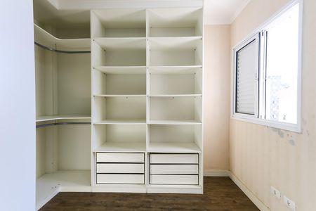 Apartamento à venda com 72m², 3 quartos e 2 vagasCloset da suíte