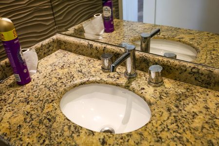 Apartamento à venda com 72m², 3 quartos e 2 vagasBanheiro