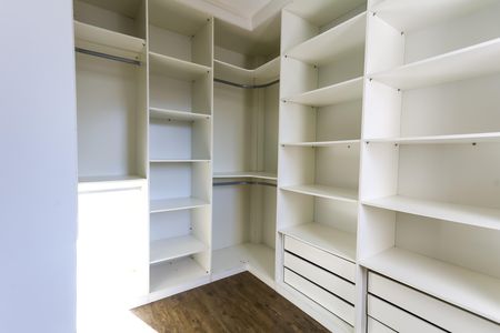 Apartamento à venda com 72m², 3 quartos e 2 vagasCloset da suíte