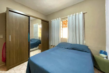 Casa à venda com 218m², 3 quartos e 2 vagas Casa à venda com 218m², 3 quartos e 2 vagasQuarto 1