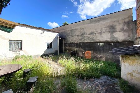 Quintal de casa à venda com 3 quartos, 218m² em Goiânia, Belo Horizonte