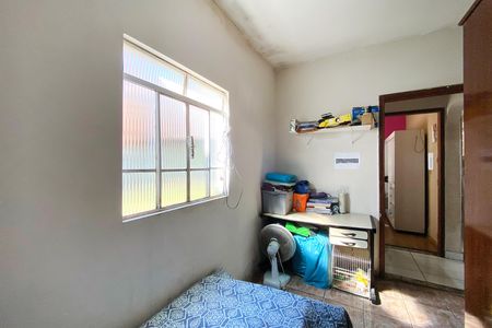 Casa à venda com 218m², 3 quartos e 2 vagas Casa à venda com 218m², 3 quartos e 2 vagasQuarto 3
