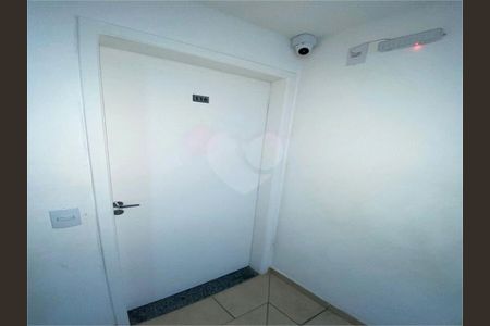 Apartamento à venda com 2 quartos, 42m² em Conjunto Residencial José Bonifácio, São Paulo
