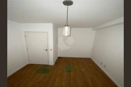 Apartamento à venda com 2 quartos, 42m² em Conjunto Residencial José Bonifácio, São Paulo