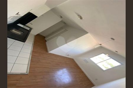 Apartamento à venda com 2 quartos, 42m² em Conjunto Residencial José Bonifácio, São Paulo