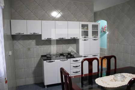 Casa à venda com 372m², 3 quartos e 4 vagas