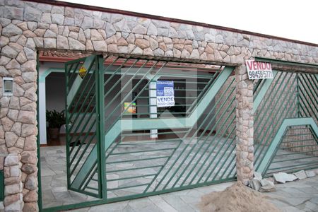 Casa à venda com 372m², 3 quartos e 4 vagas
