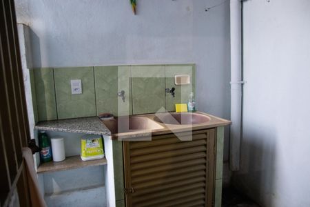Casa à venda com 3 quartos, 372m² em Setor Caravelo, Goiânia